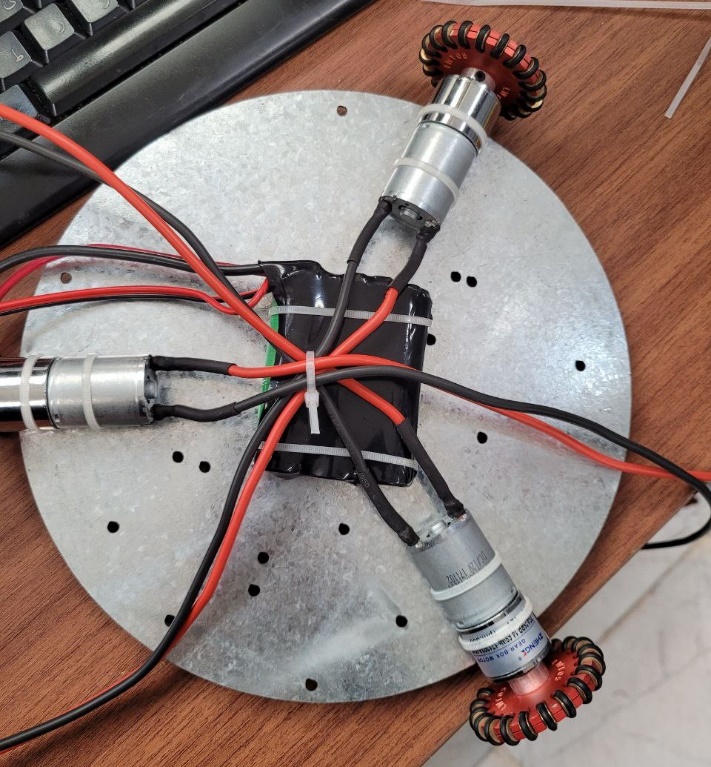 Robot motor assembly and circular base plate